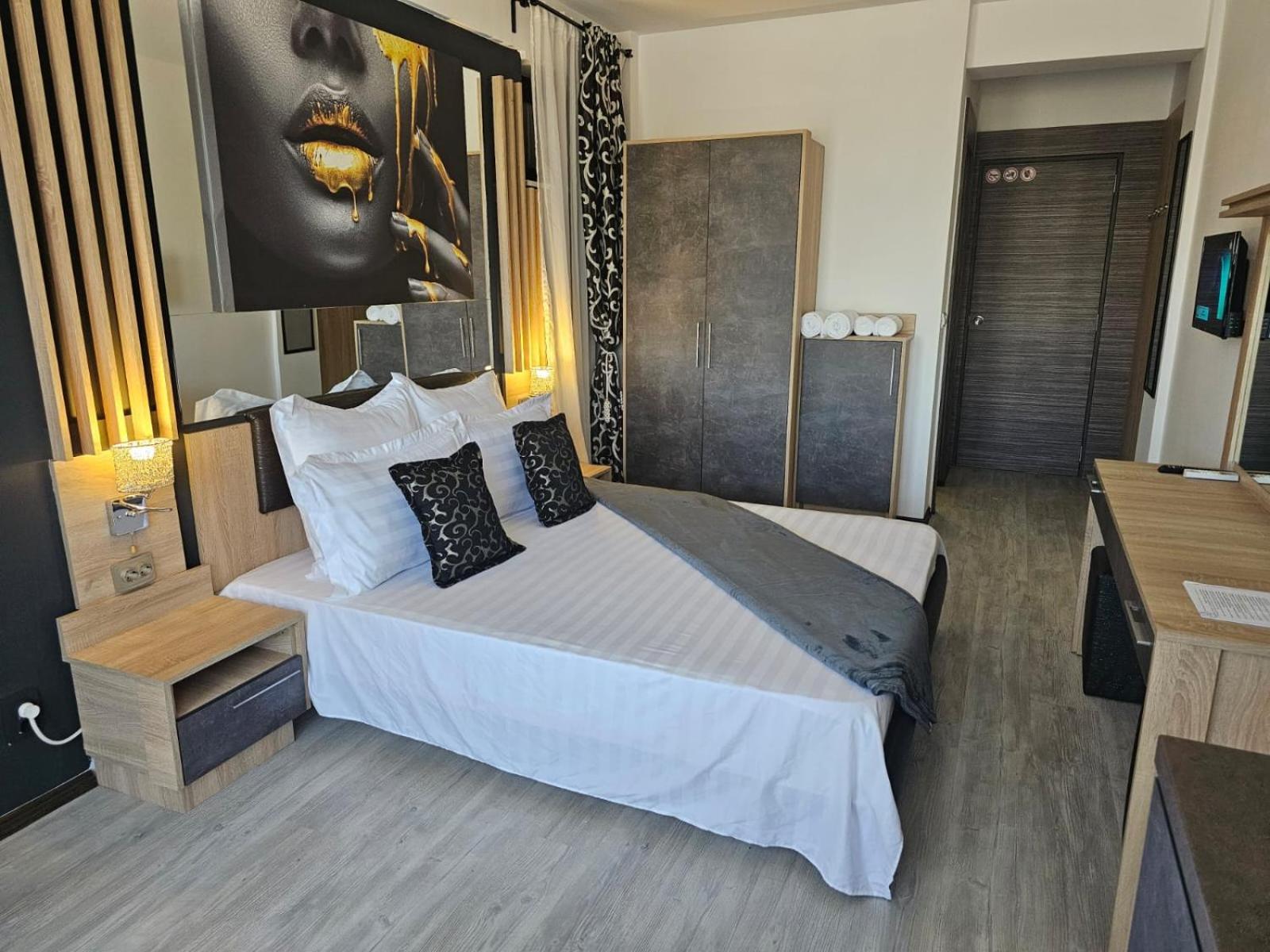 Theline Hotel Bukarest Kültér fotó